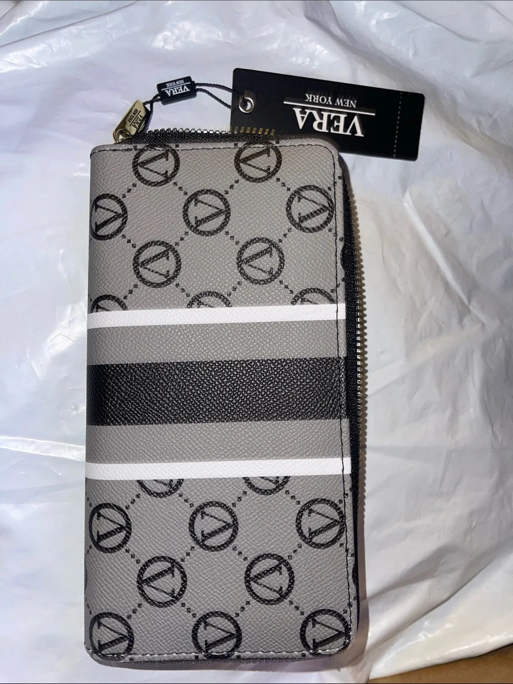 Vera Signature Zip Around Wallet in Black and Gray